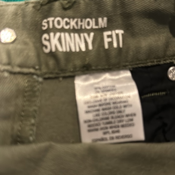 NWT- Men’s INC- International Concepts Stockholm Skinny Jeans. Size 30/32. - Picture 7 of 7